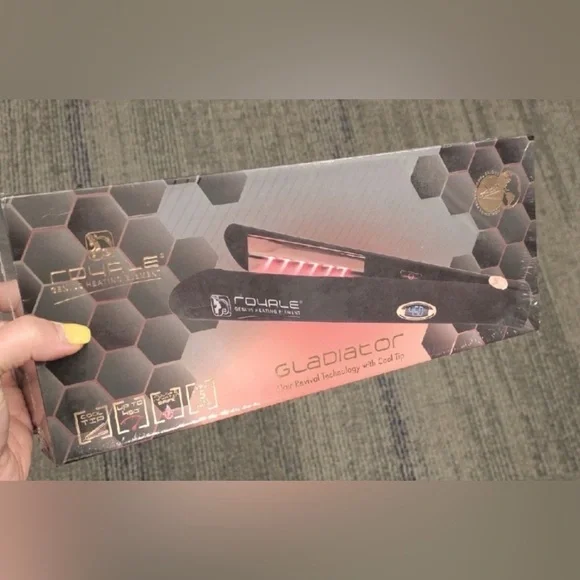 Royale Gladiator Black Infrared Hair Repair Hair  display picture 1